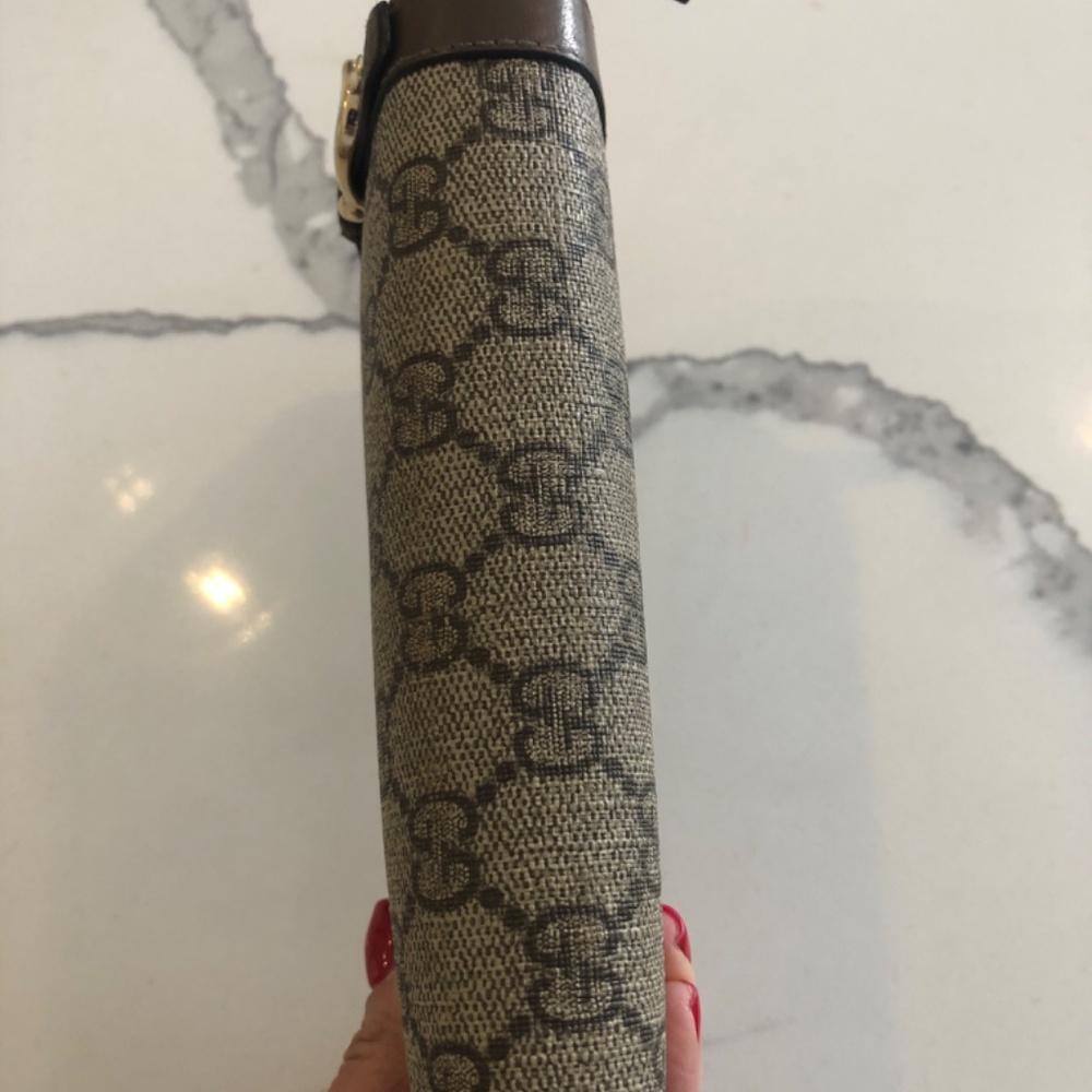 Authentic Gucci Wallet - Picture 5 of 7